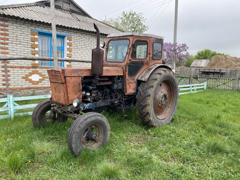 Продается трактор