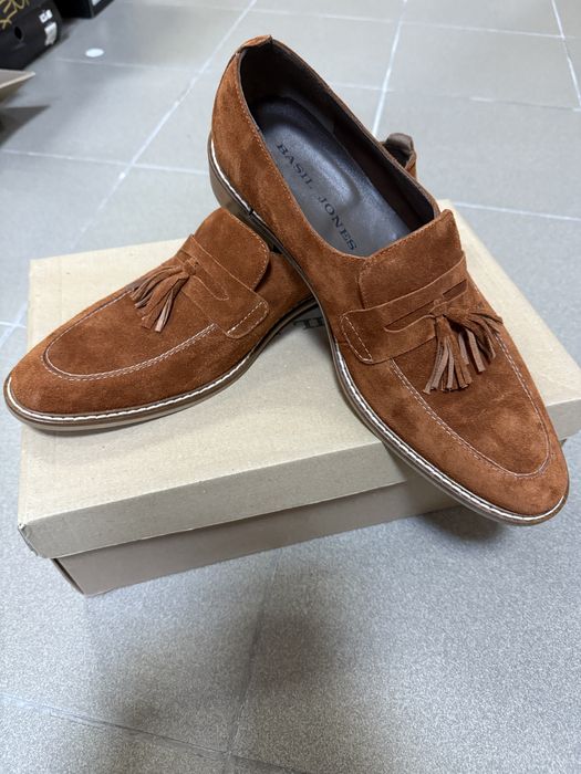 Vand pantofi din piele intoarsa