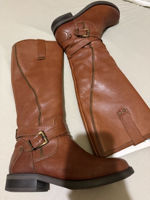 Cizme piele imblanite, stare foarte buna