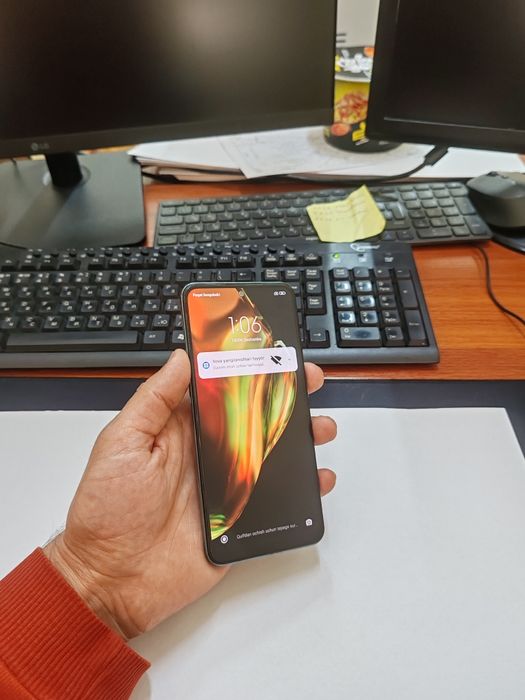 Redmi note 10 64gb(2023)iwlawi zur aybi yuq tozza telefon uyaltirmaydi