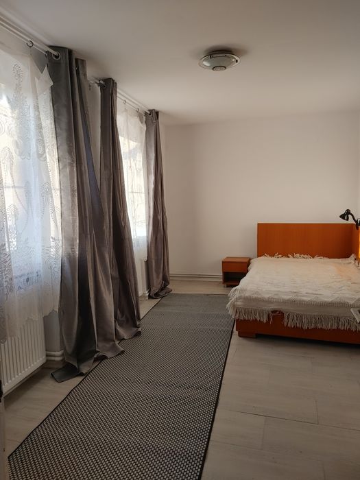 De inchiriat casa renovata modern 3 camere  Episcopia