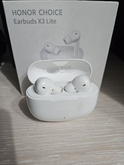 Продам беспроводные наушники honor earbuds x3 lite