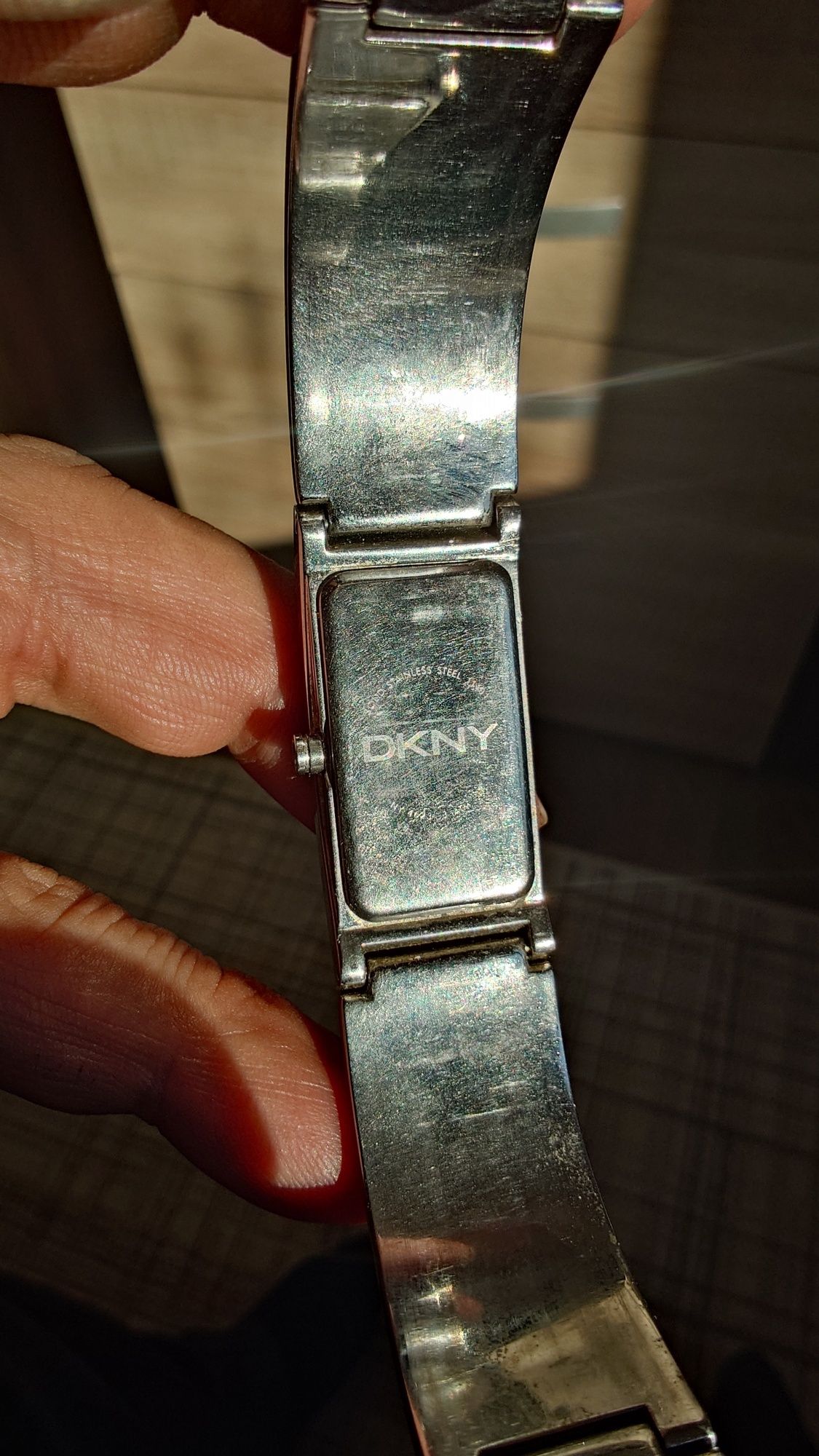 Дамски часовник DKNY