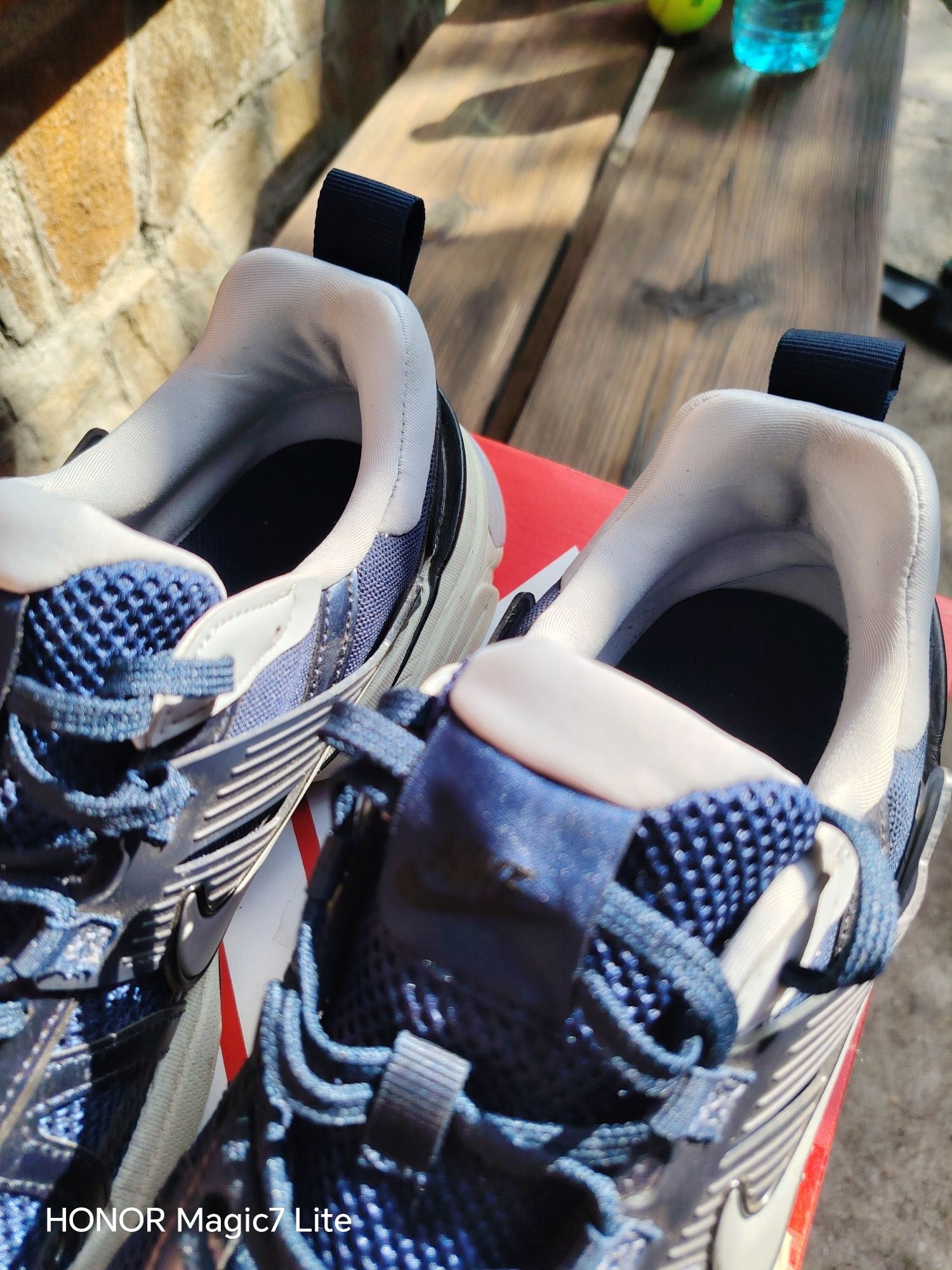 Nike V2K RUN 45.5