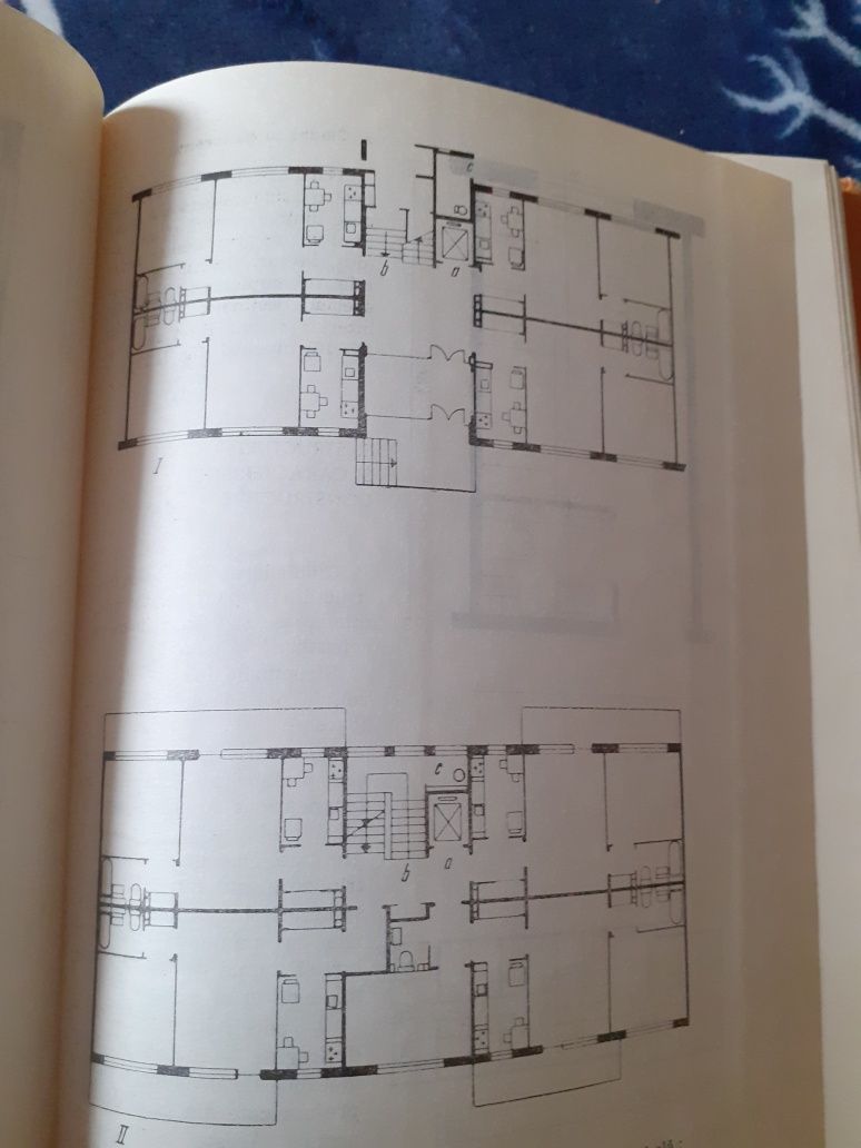 Carte despre construcții și tehnologia lucrărilor de construcții