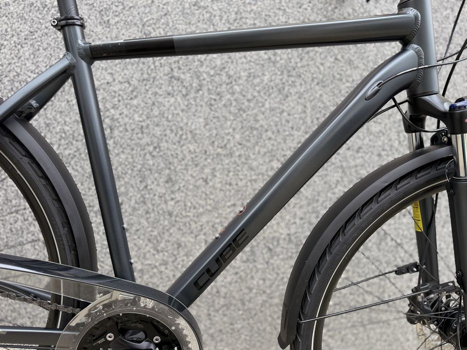 CUBE TOURING EXC 28" (54 см/М) Хидравлични Спирачки 3x10 DEORE ОТЛИЧЕН