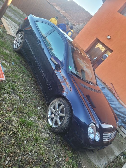 Mercedes-Benz C 180 compresor!