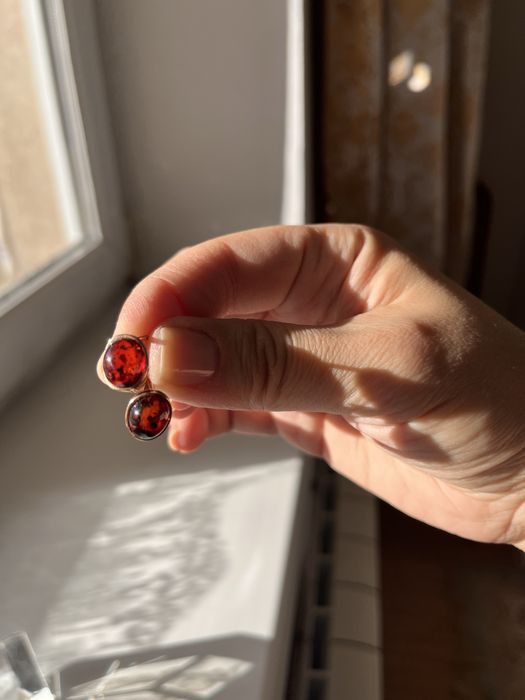 Серьги с янтарем
