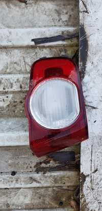 Lampa ceata Citroen C3 Picasso