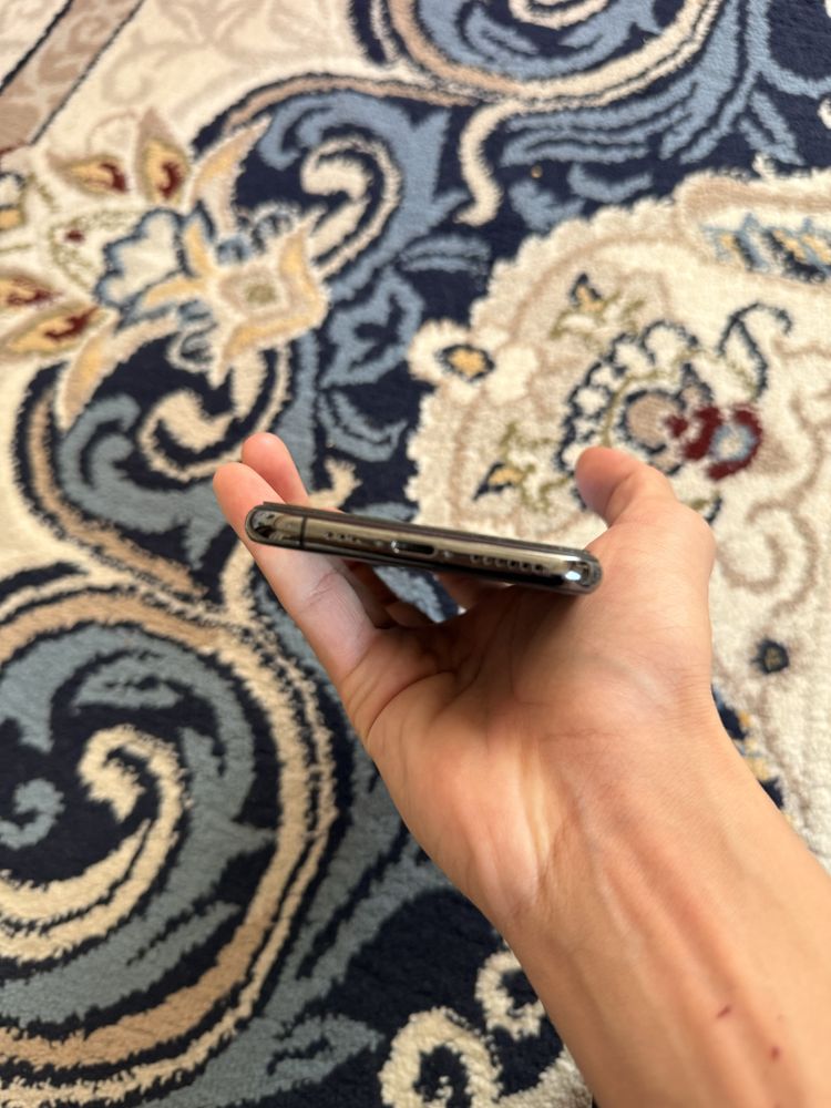 Iphone xs holati zor