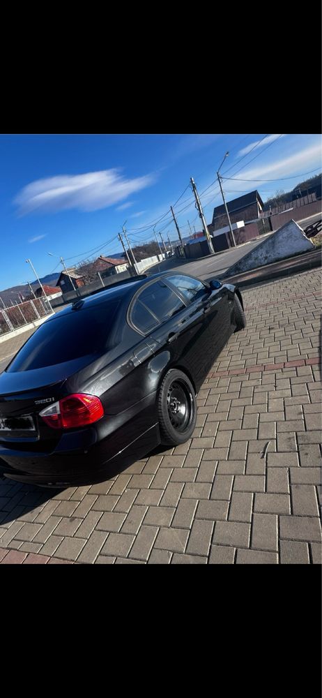 Bmw e90 320i 150 cp