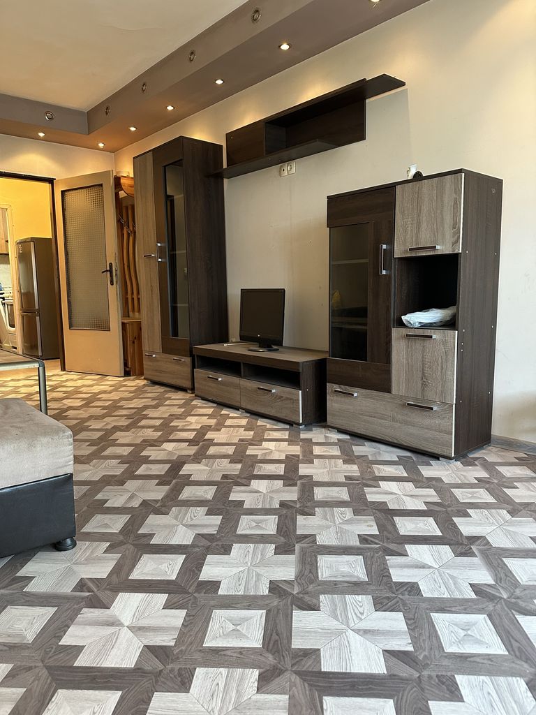 Продава се Тристаен апартамент в Пловдив, Кючук Париж - 75 кв.м за 867 €/кв.м - Снимка #12