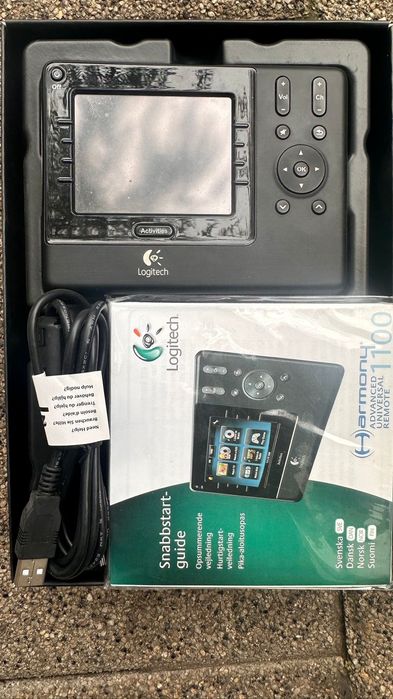 Telecomanda universala Harmony 1100,sursa alimentare,splitter hdmi