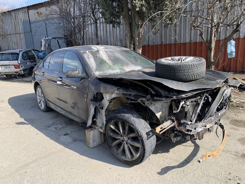 Продаваме на части бмв ф10 530хд 258кс/bmw f10 530xd 258hp.