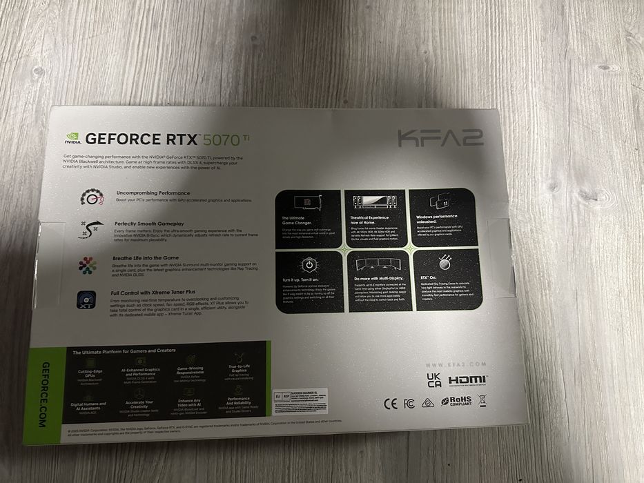 Placa video Nvidia geforce rtx 5070ti 16gb