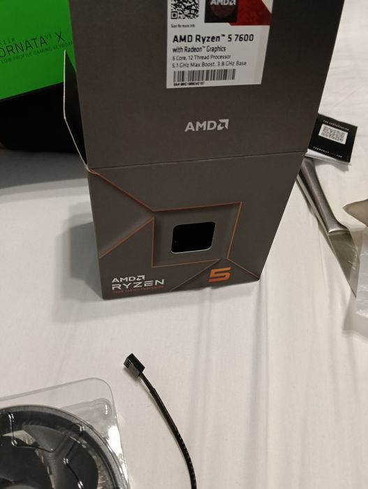 Ventilator procesor nou AMD P/N 712 - 000046 Rev D