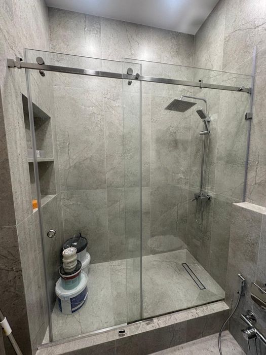 Продам душевую кабинку