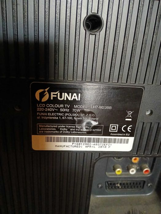Телевизор FUNAI работещ