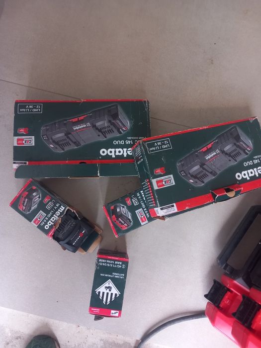 Baterie metabo 8ah încărcător dublu