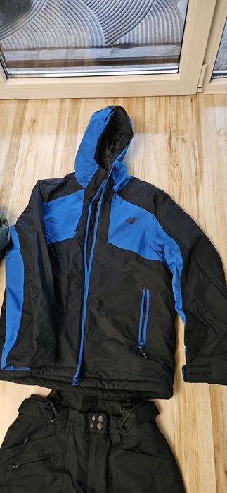 Geaca si pantaloni ski 4F marime 164