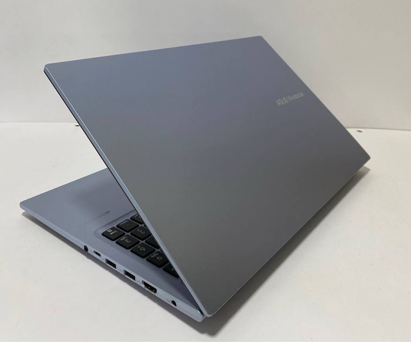 Asus Premum model bujjetniy narxda