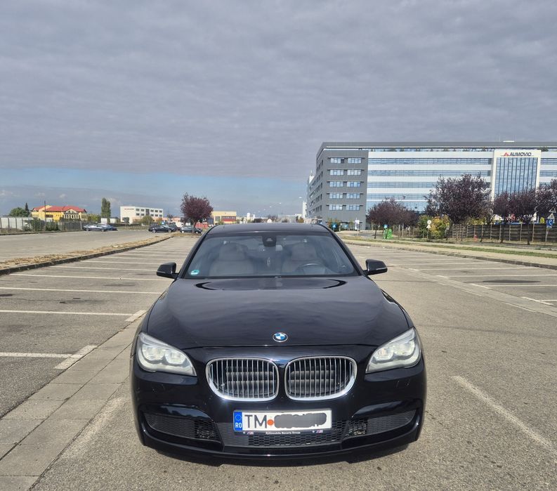 BMW Seria 7 M pachet Trapa X-drive SoftClose 360 Distronic