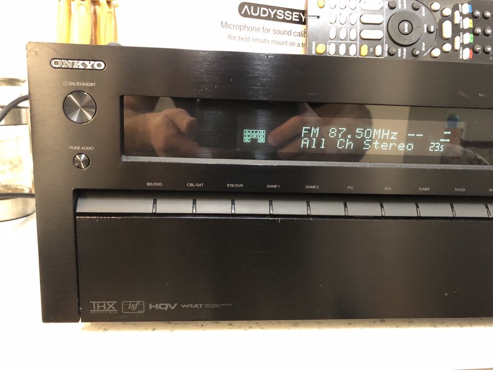 Onkyo TX-NR818 resiver