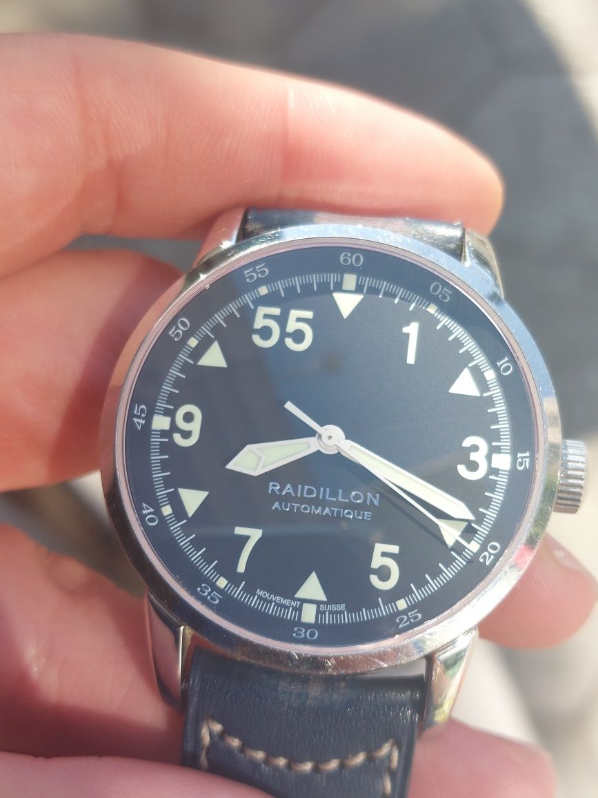 Мъжки швейцарски часовник Raidillon Automatique Limited