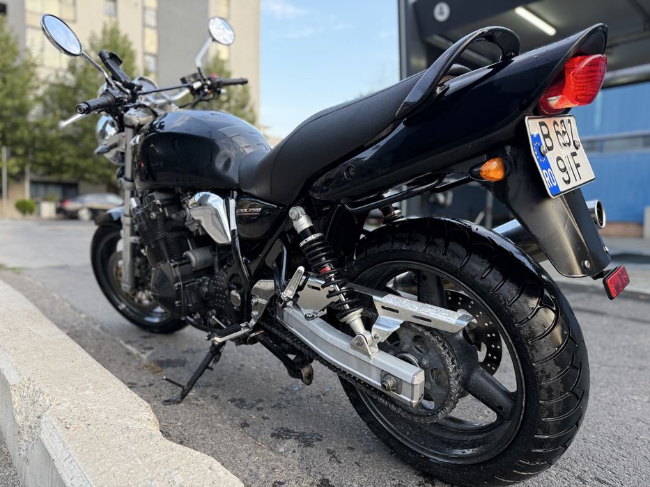 Suzuki GSX 750 Inazuma – 2000, 66787km, întreținută, gata de drum