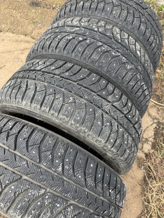 Зимние шины 4шт R16 Bridgestone на Тойоту, Шкоду, Хендай, Киа, WV и тд