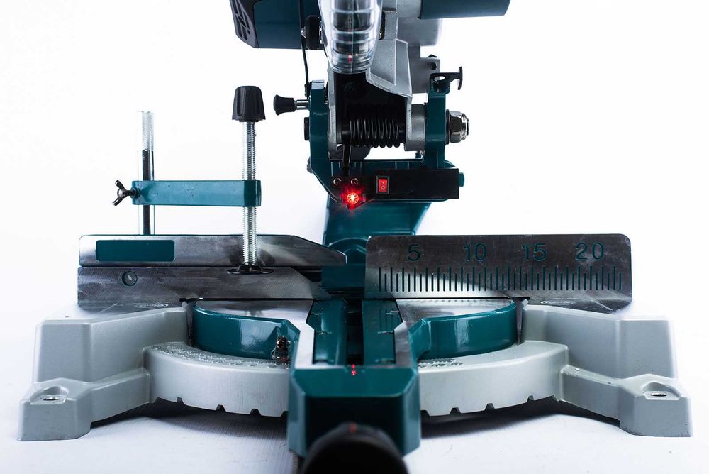 Торцовочная пила ALTECO MS 2200. 1 год гарантии