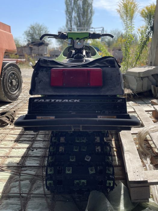 Snowmobil Arctic Cat ZR 800 APV TWIN