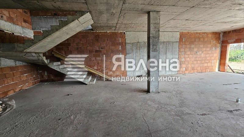 Продава се Магазин в София, Сухата река - 600 кв.м за 1667 €/кв.м - Снимка #2