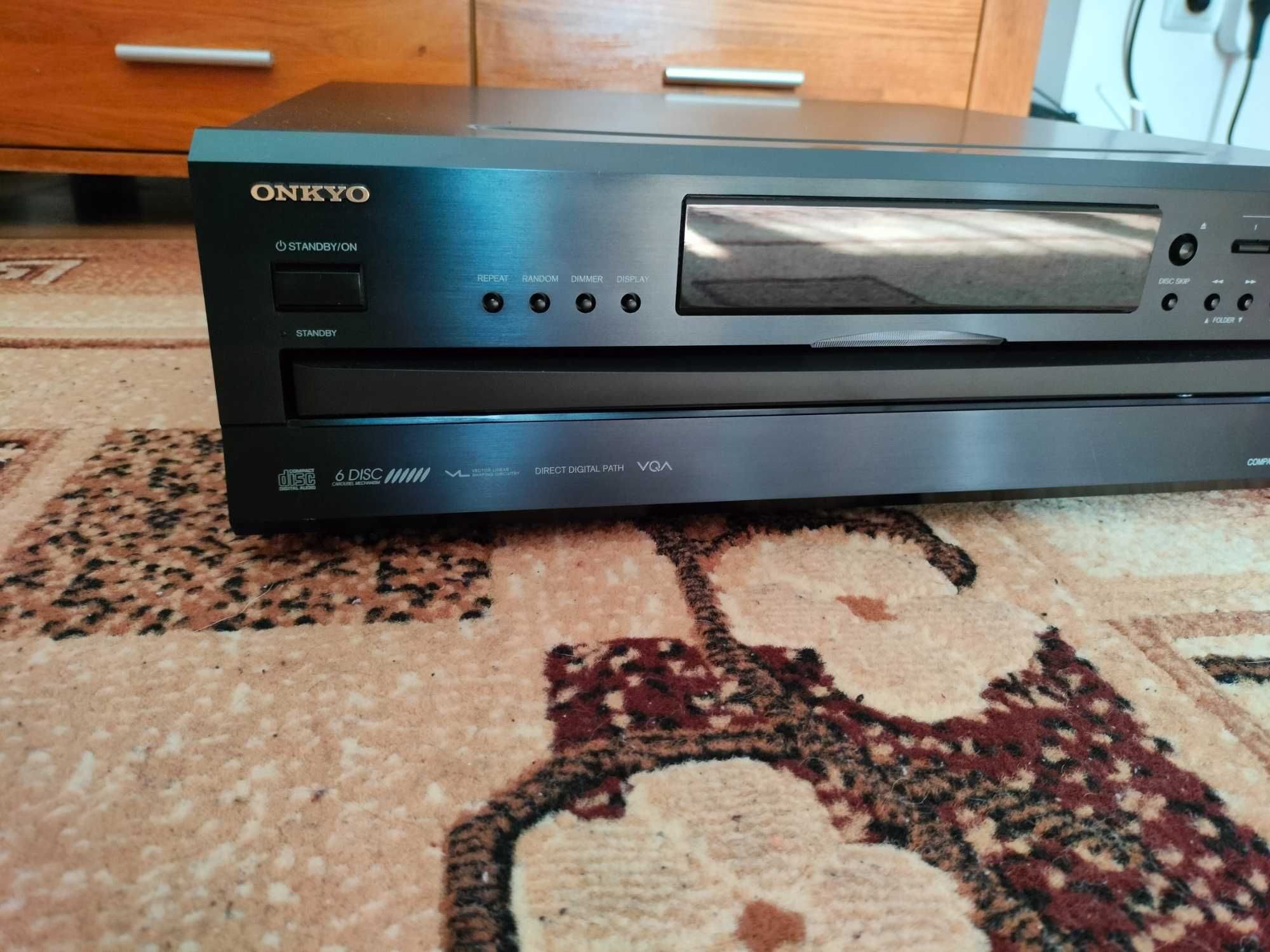 Onkyo DX-C390 cu 6 discuri