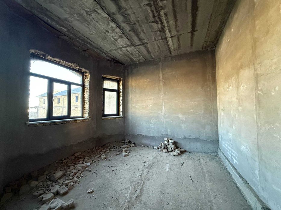 buxoroda tayyor 5 SOTIQLI HOVLI SOTILADI