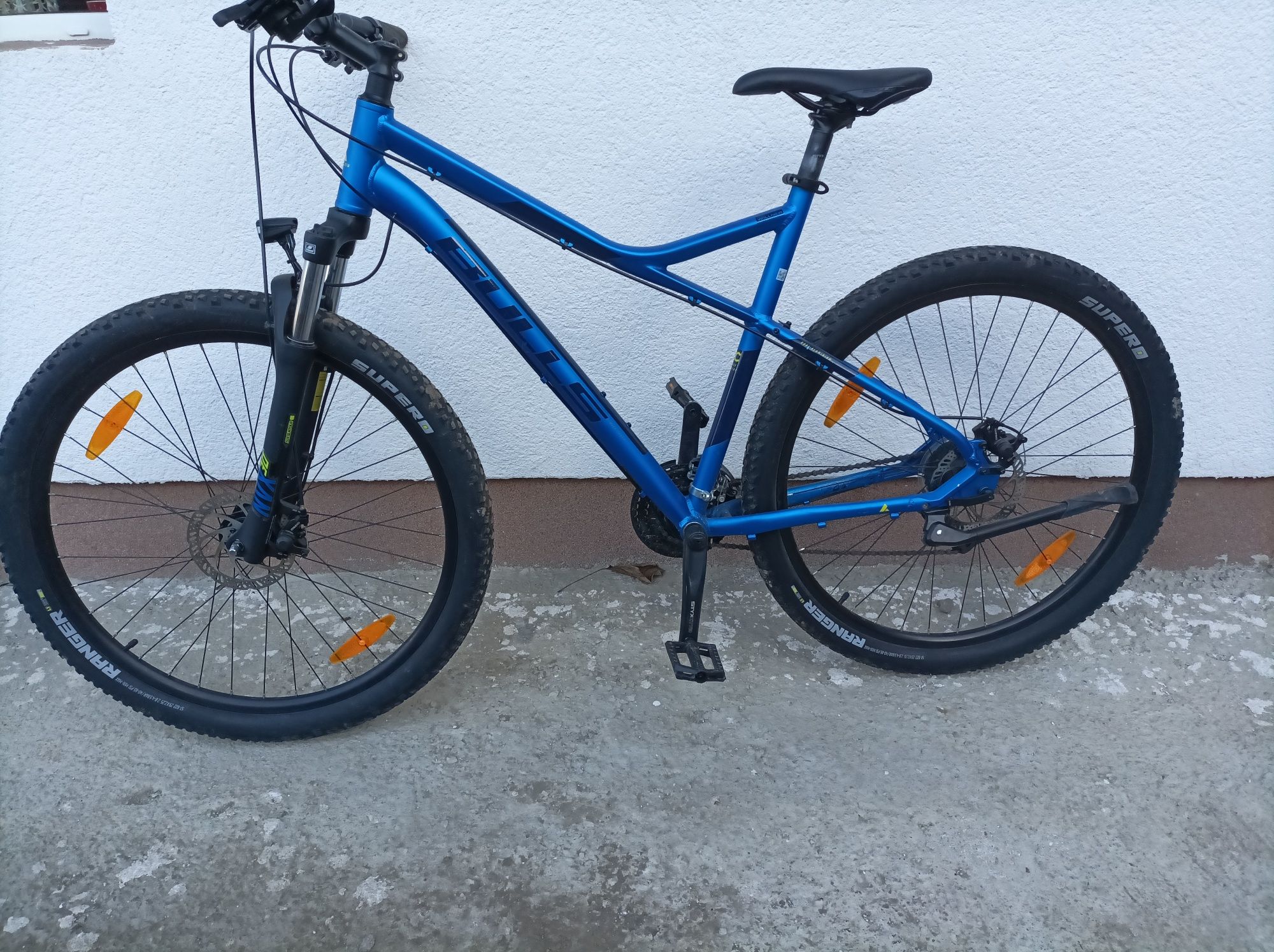 freza dezapezire si biciclete,cube scott,ghost cu roti de 29