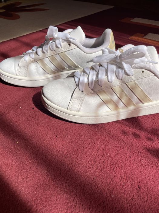 ADIDAS