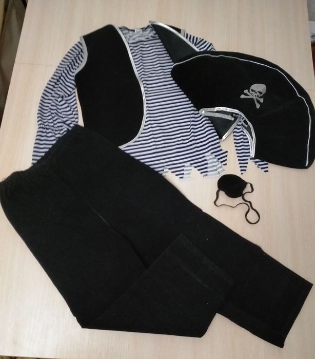 Новогодний костюм Пирата