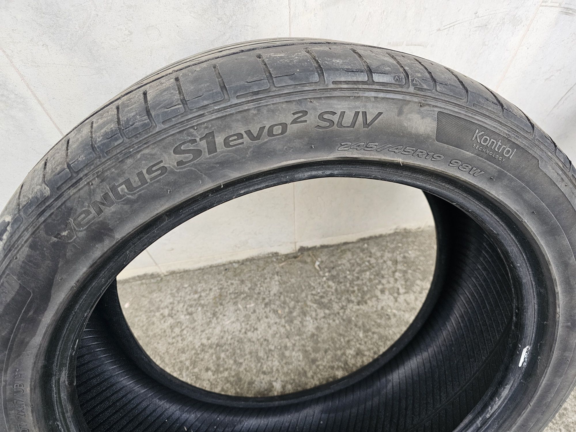 2 бр.Летни Гуми 245х45х19  HANKOOK