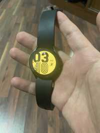 Samsung watch 4 (42mm)