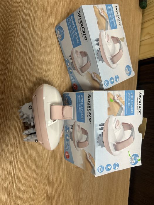 Два броя масажори Силверкрест