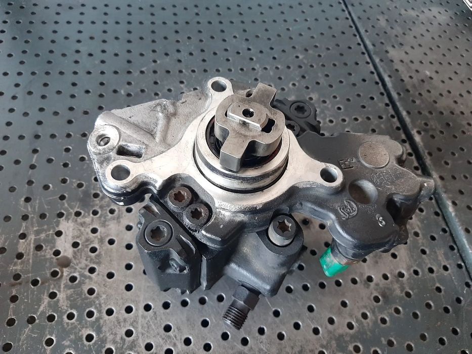 Pompa inalta 2.0 tdci ford c-max focus 3 kuga 1 kuga 2 mondeo mk4 galaxy 9424a050a 9687959180