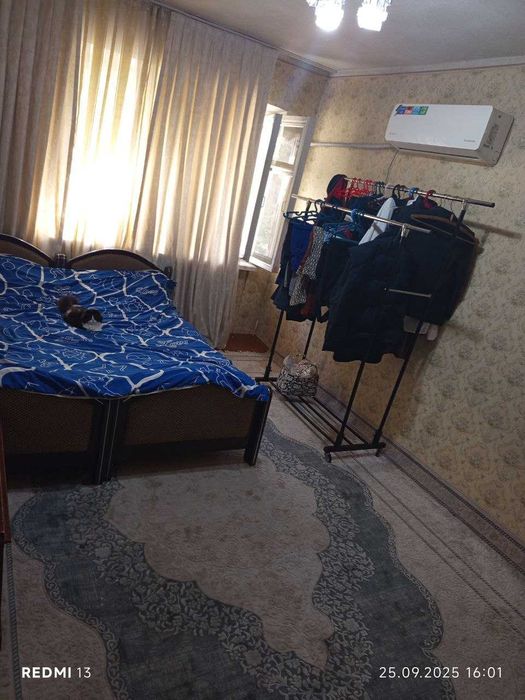 Чилонзор 23. 5 этажли домнинг  4  этажида 4 хонали хонадон сотаман.