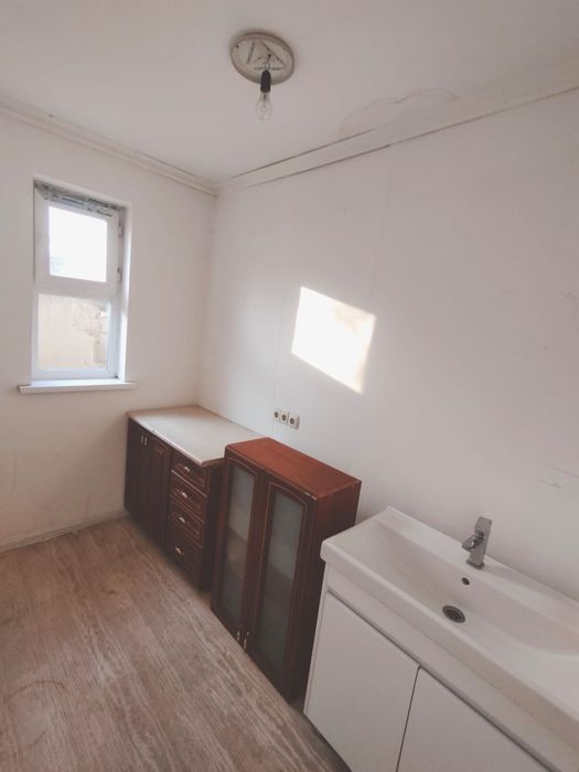 Сдам комнату в общежитие с туалетом и душем в комнате