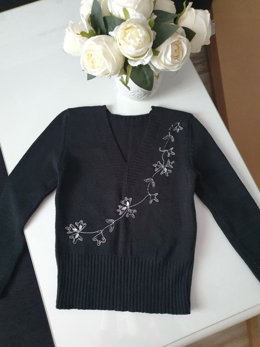 Bluza  dama cu aplicatii