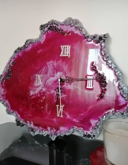 Часы из эпоксидной смолы