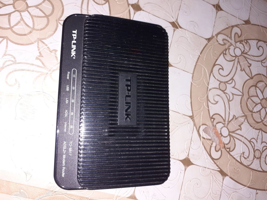 TP-LINK  Модем  TD-8817