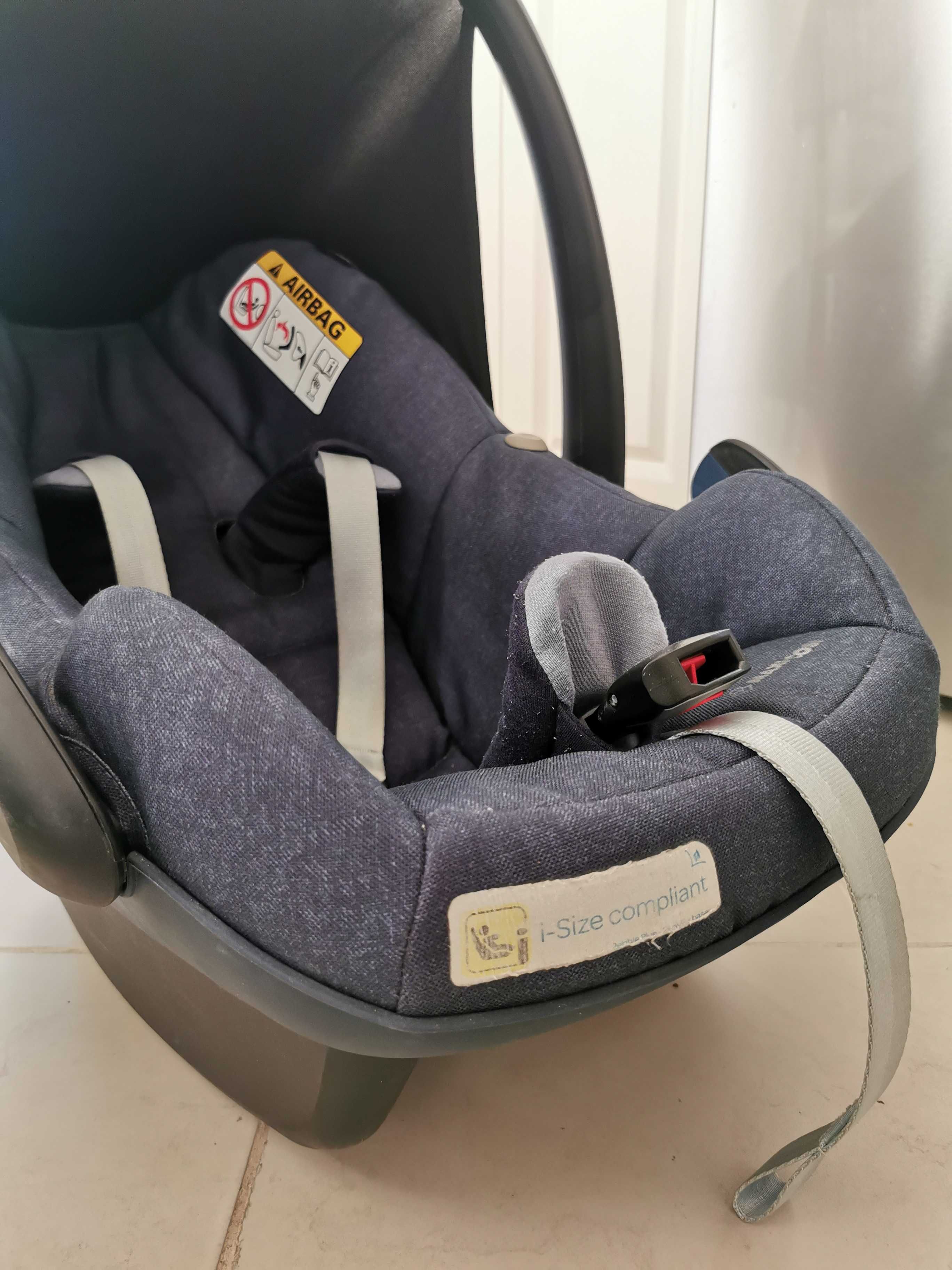 Кош за кола Maxi-Cosi с подложка за новородено