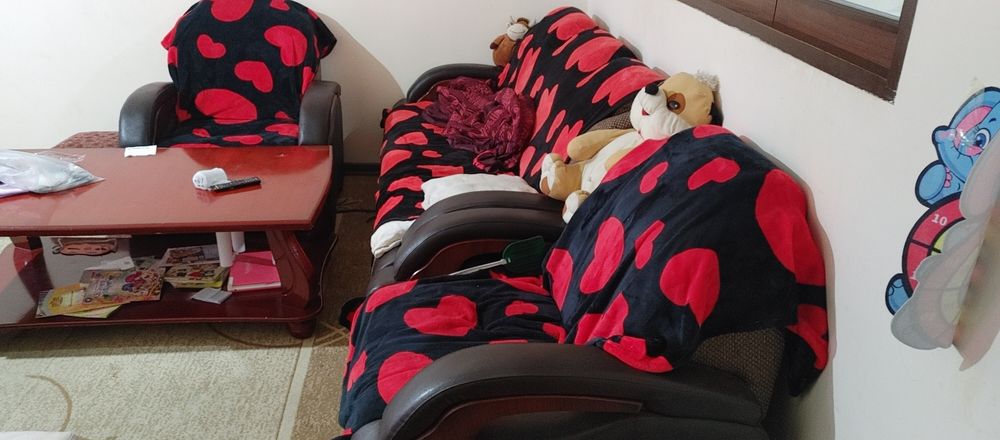 Продается диван .