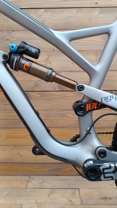 Bicicleta second hand YT Industries JEFFSY, carbon, marime M